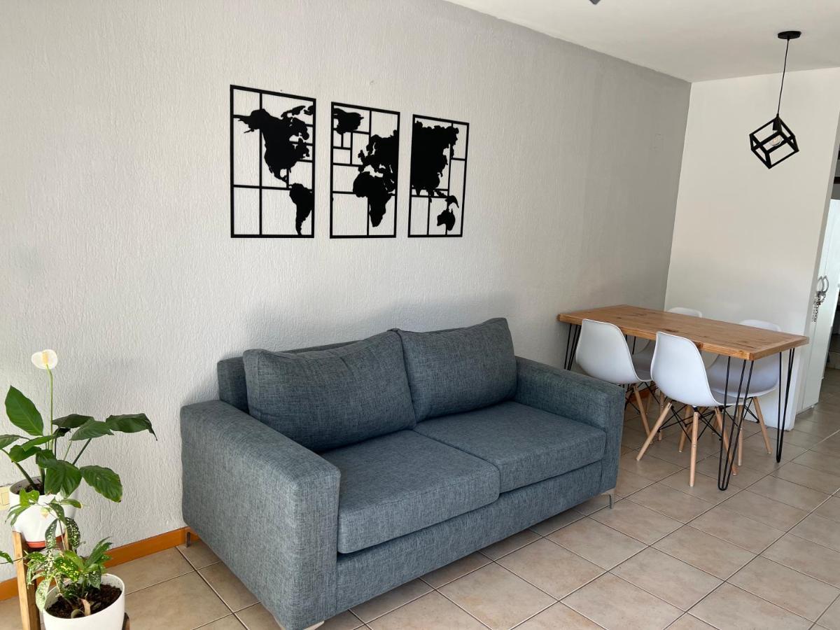 Hermoso Duplex Con Estacionamiento *